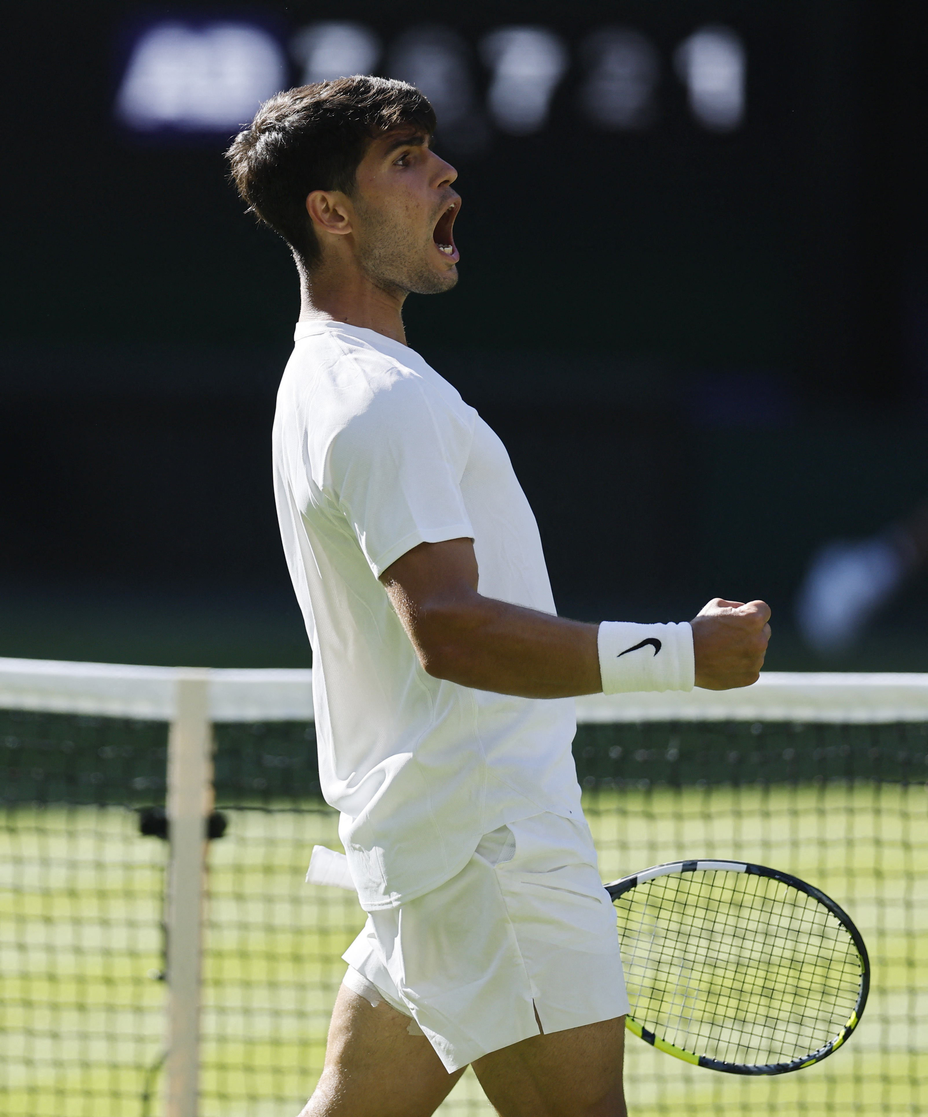 爱游戏官方-澳网完胜温网，阿尔卡拉斯带队取胜